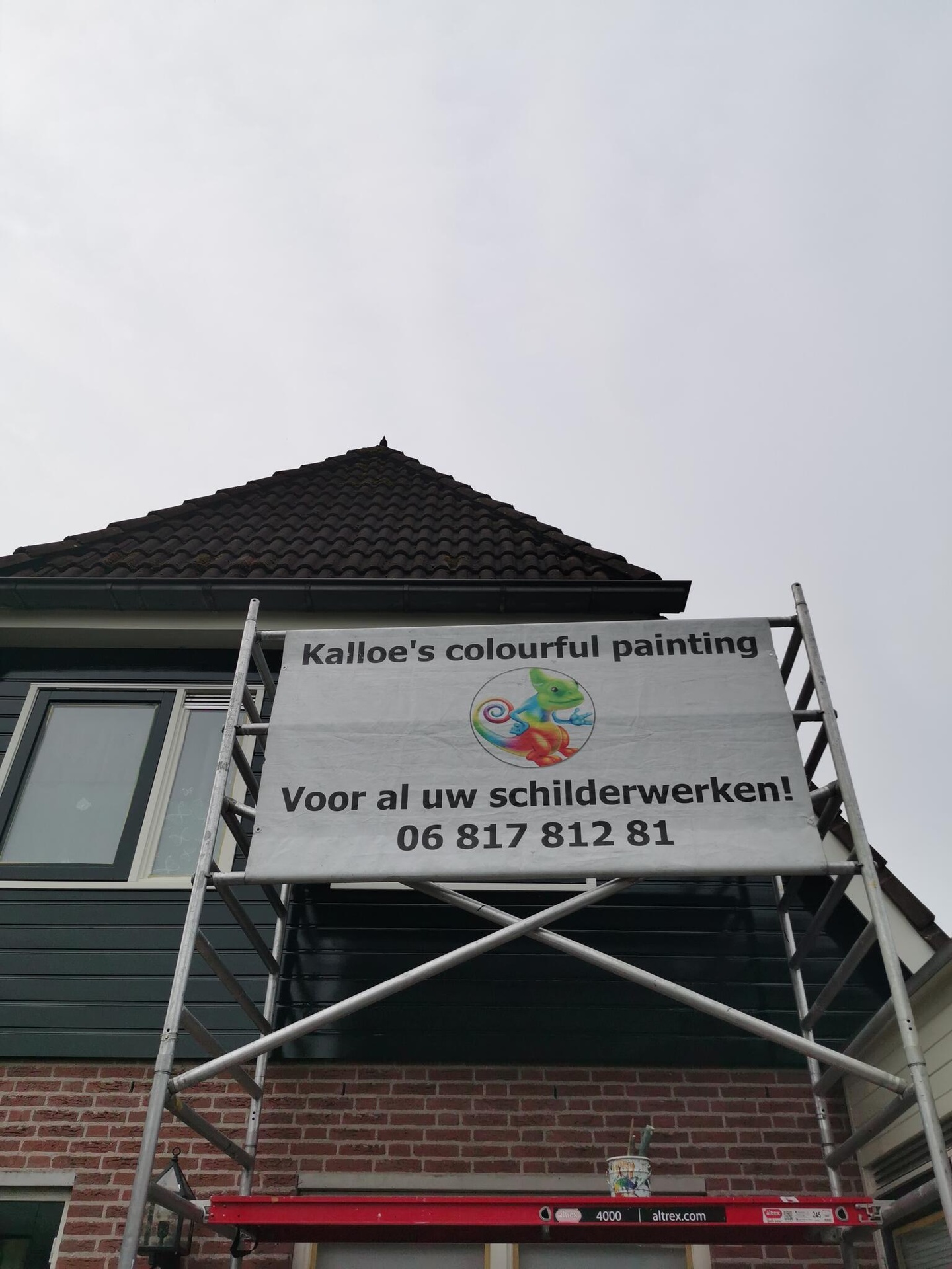 Kalloe's colourful painting